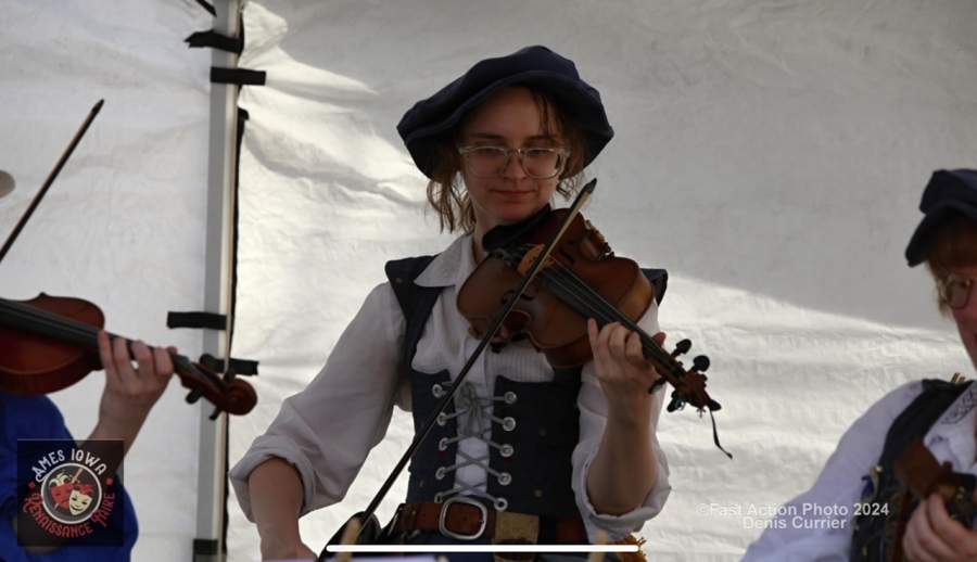images.strideevents.com/charity2/ames-renaissance-faire-charity2-3045.png