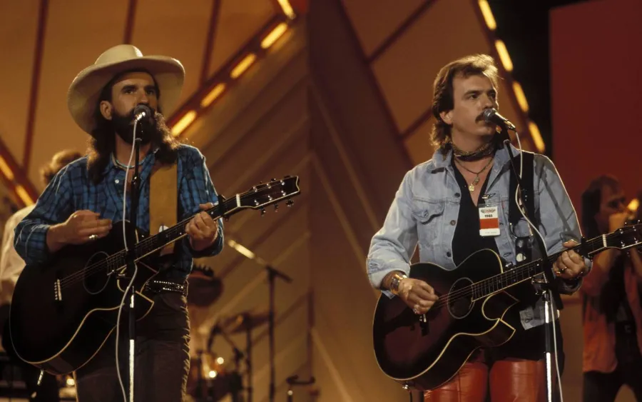 images.strideevents.com/infopages1/the-bellamy-brothers-infopages1-52458.webp