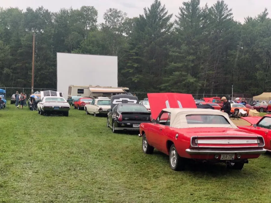 images.strideevents.com/infopages3/classic-drive-in-movie-2-infopages3-52562.webp